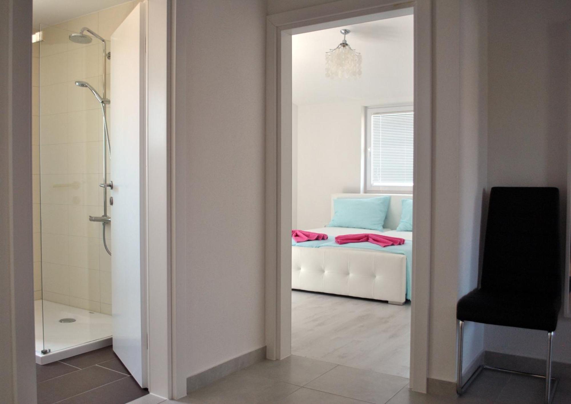 Rooms & Apartments Ana 2 Zadar Exterior foto